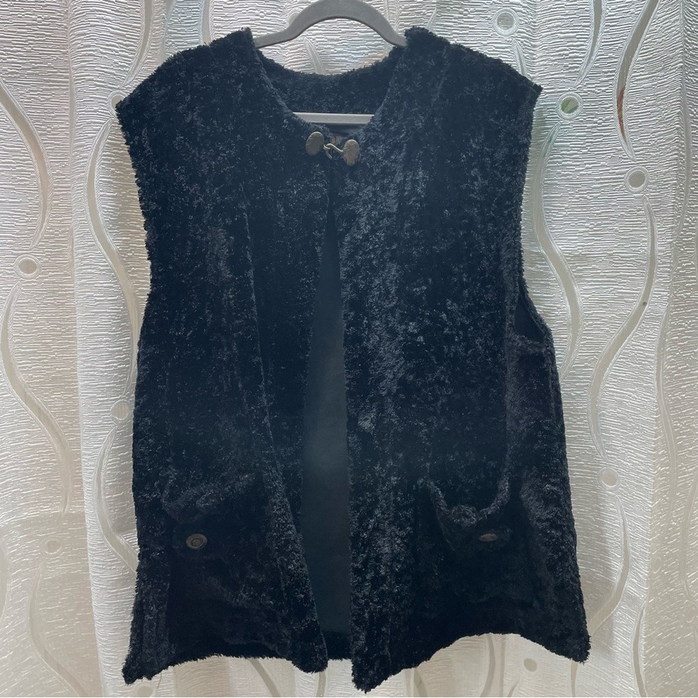 ODE‎ ET SANN Black Textured Faux Fur Vest Toggle Closure Pockets